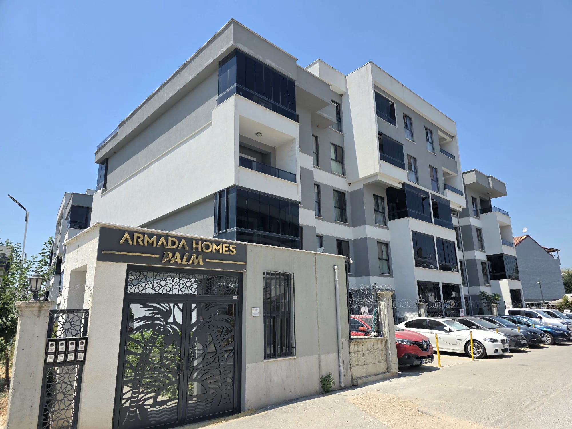 Yahya Kaptan Cafeler Bölgesi 40 m² Teraslı Satılık 3+1 Çatı Dubleks
